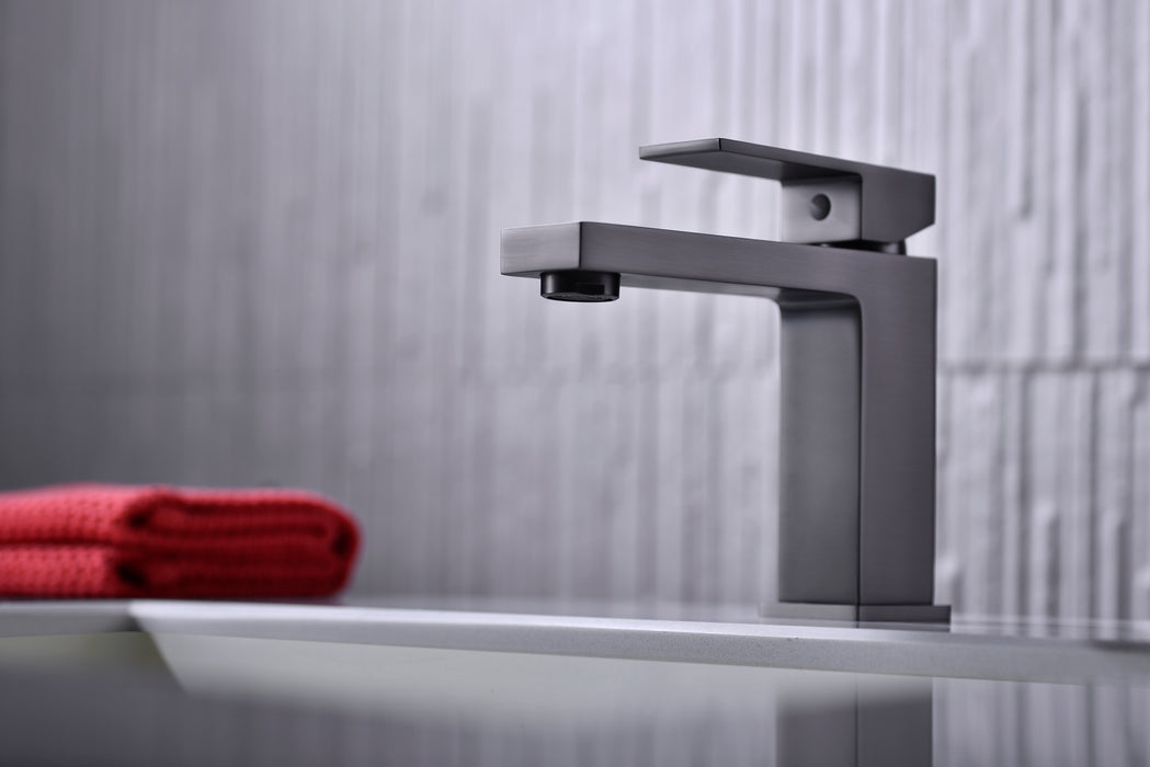 F99  Bathroom Faucet